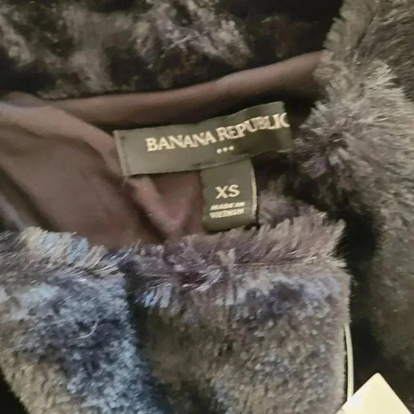 Faux fur sweatshirt with pockets - Picture 3 of 5